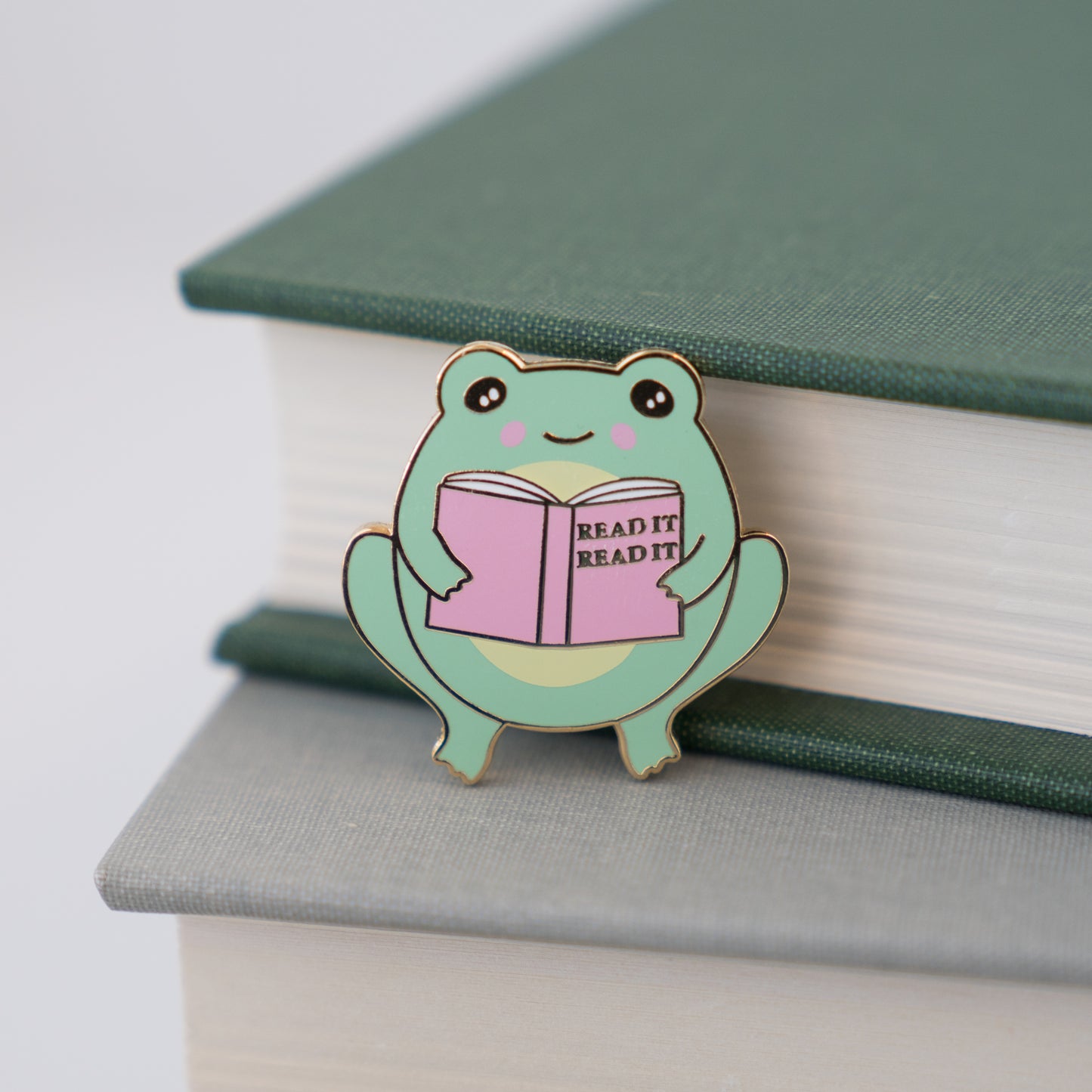 Read It Frog Enamel Pin